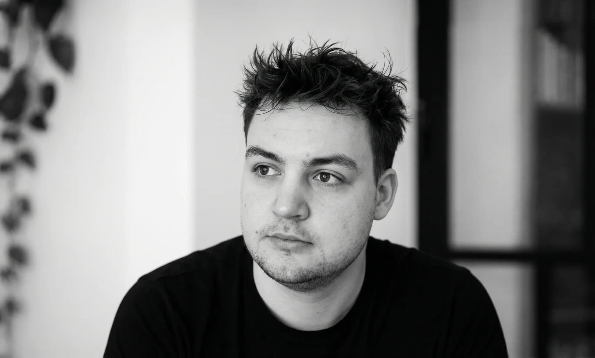 Nils Apruzzese - Software-Entwickler und Gründer von KEIVO, Experte für B2B Prozessautomatisierung